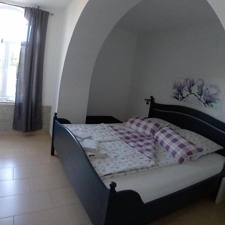 Vivi Studio Apartments Mali Losinj Ruang foto
