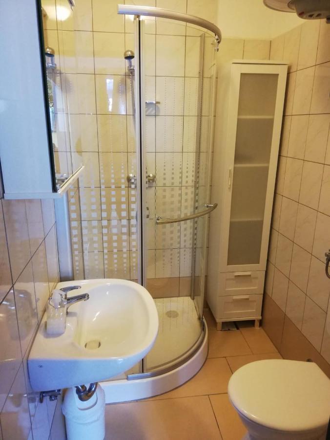 Vivi Studio Apartments Mali Losinj Bagian luar foto