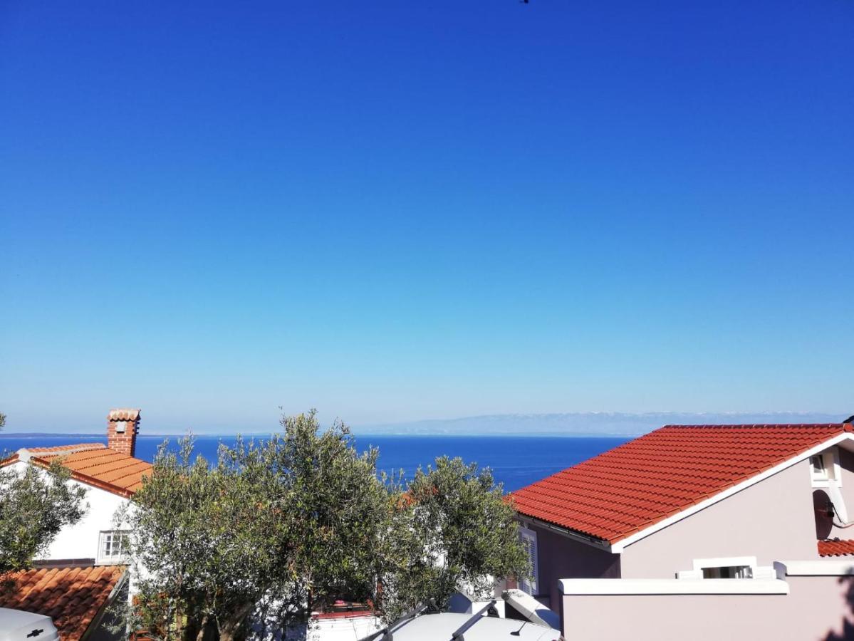 Vivi Studio Apartments Mali Losinj Bagian luar foto
